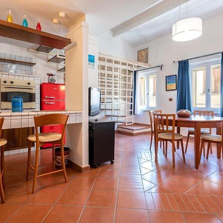 Ferret Apartment Alghero Bagian luar foto