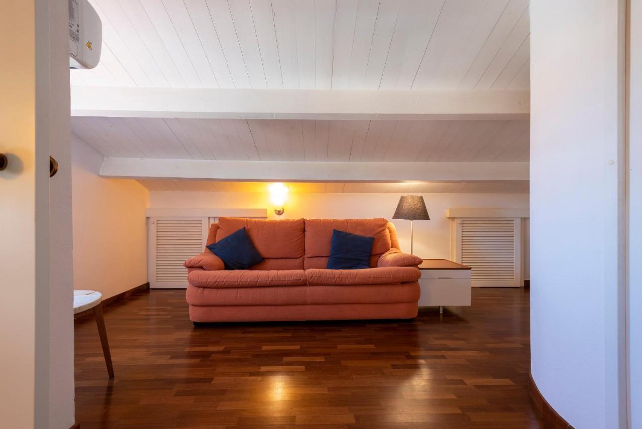 Ferret Apartment Alghero Bagian luar foto