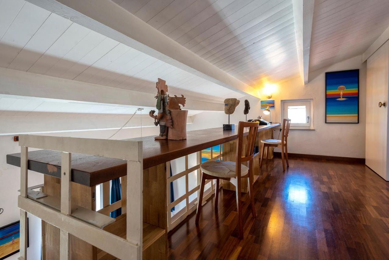 Ferret Apartment Alghero Bagian luar foto